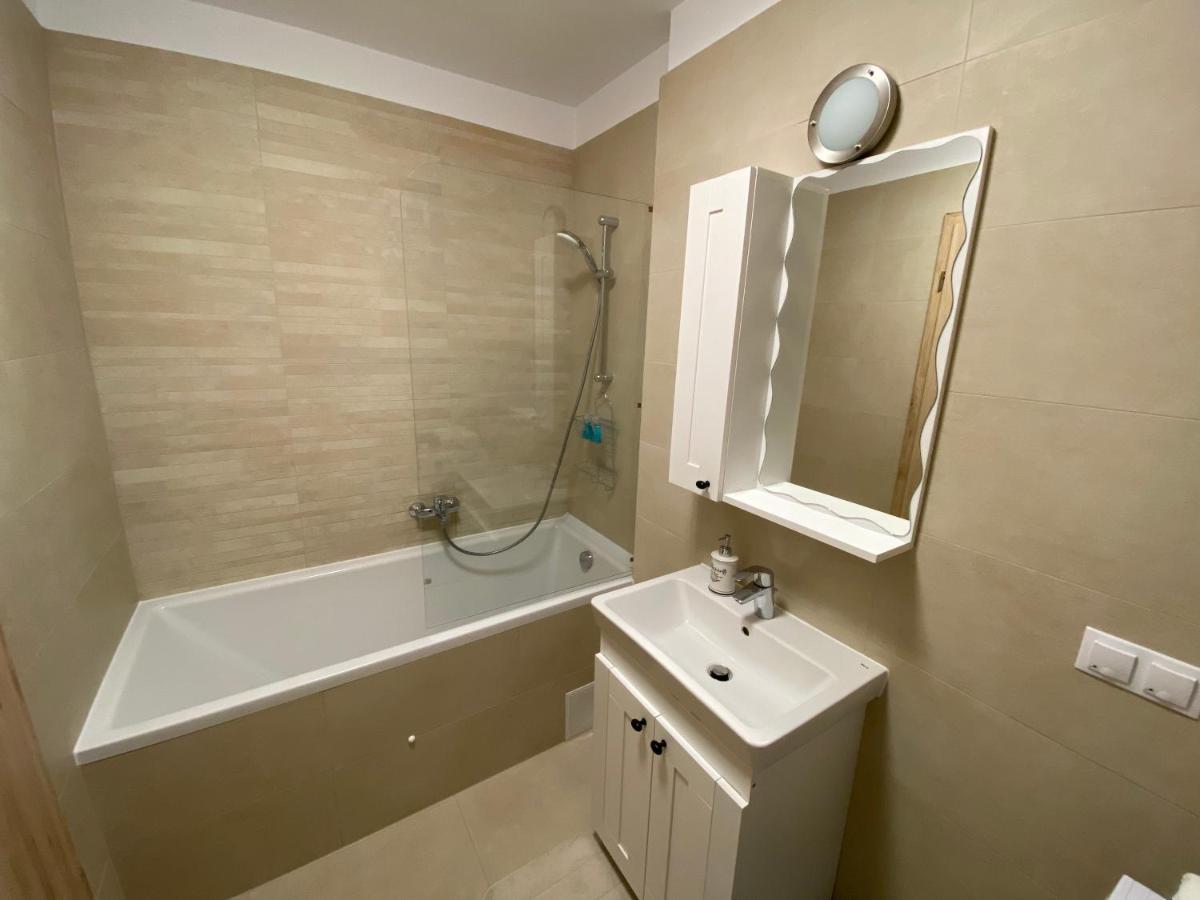 Appartamento Relax601 Braşov Esterno foto